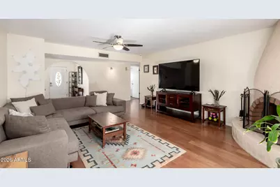 3033 E Marilyn Road, Phoenix, AZ 85032 - Photo 9