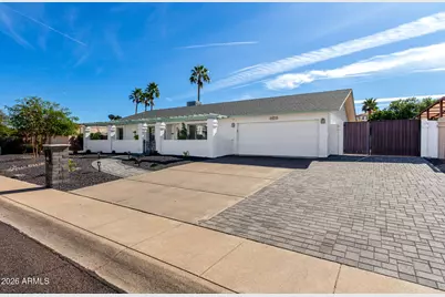 3033 E Marilyn Road, Phoenix, AZ 85032 - Photo 3