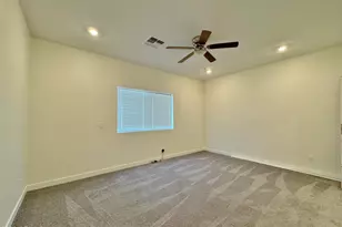 12600 W Loma Vista Dr, Arizona City, AZ 85123 - Photo 13