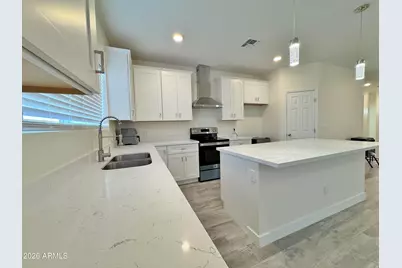 12600 W Loma Vista Drive, Arizona City, AZ 85123 - Photo 9