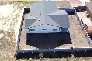 12600 W Loma Vista Dr, Arizona City, AZ 85123 - Photo 33