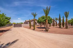 18654 W Solano Dr, Litchfield Park, AZ 85340 - Photo 7