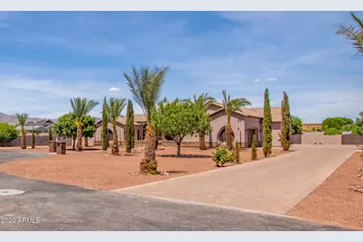 18654 W Solano Drive, Litchfield Park, AZ 85340 - Photo 5