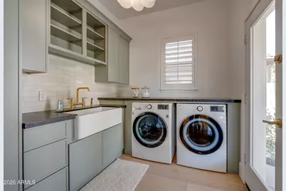 2812 E Washington Court, Gilbert, AZ 85234 - Photo 37