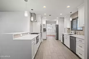 3601 E Fairmount Ave, Phoenix, AZ 85018 - Photo 11