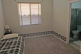 1285 N Evergreen St, Gilbert, AZ 85233 - Photo 19