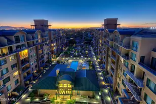 16 W Encanto Blvd, Phoenix, AZ 85003 - Photo 1