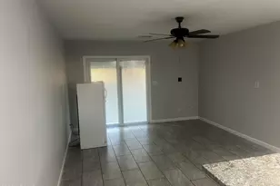 5406 S Hazelton Ln, Tempe, AZ 85283 - Photo 7