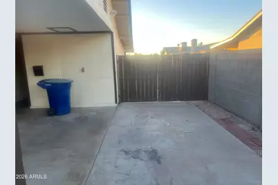 5406 S Hazelton Lane, Tempe, AZ 85283 - Photo 11