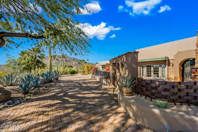 7468 E Stagecoach Pass, Carefree, AZ 85377 - Photo 5