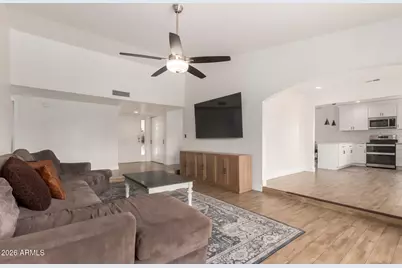 5831 W Campo Bello Drive, Glendale, AZ 85308 - Photo 5