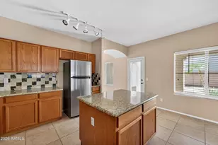 16036 W Custer Ln, Surprise, AZ 85379 - Photo 9