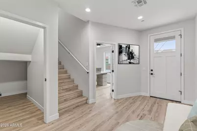 2601 E Clarendon Avenue #1, Phoenix, AZ 85016 - Photo 9