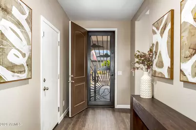 26026 N 138th Lane, Peoria, AZ 85383 - Photo 9