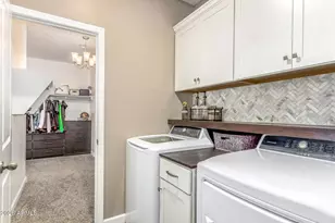 26026 N 138th Ln, Peoria, AZ 85383 - Photo 21