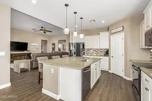 26026 N 138th Ln, Peoria, AZ 85383 - Photo 7