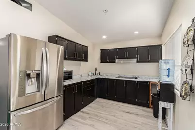 6420 W Van Buren Street #B4, Phoenix, AZ 85043 - Photo 9