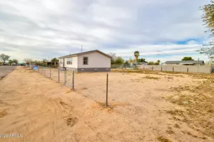 5706 N Fuchsia St, Casa Grande, AZ 85122 - Photo 3