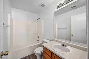 625 S Heritage Dr, Gilbert, AZ 85296 - Photo 13