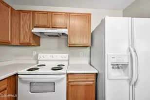 625 S Heritage Dr, Gilbert, AZ 85296 - Photo 7