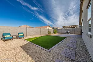 3710 E Branham Ln, Phoenix, AZ 85042 - Photo 31