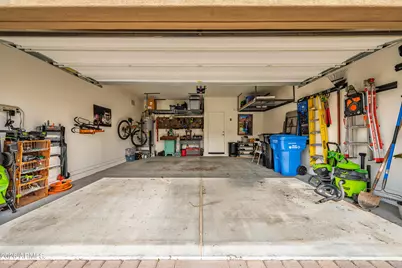 3710 E Branham Lane, Phoenix, AZ 85042 - Photo 27