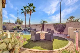 24201 W Desert Bloom St, Buckeye, AZ 85326 - Photo 29