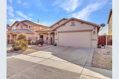 24201 W Desert Bloom Street, Buckeye, AZ 85326 - Photo 3