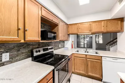 1718 S Longmore -- #13, Mesa, AZ 85202 - Photo 5