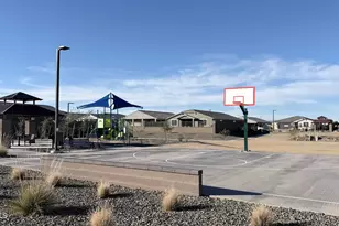 15809 W Gray Fox Trl, Surprise, AZ 85387 - Photo 27