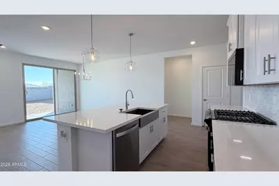 15809 W Gray Fox Trail, Surprise, AZ 85387 - Photo 13