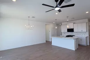 15809 W Gray Fox Trl, Surprise, AZ 85387 - Photo 7