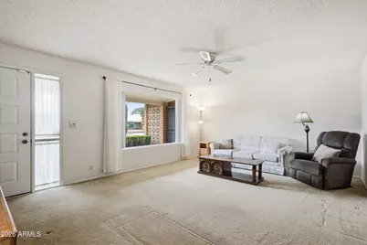 4706 E Capri Avenue, Mesa, AZ 85206 - Photo 5