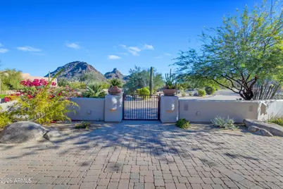 9575 E Ranch Gate Road, Scottsdale, AZ 85255 - Photo 9
