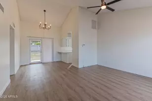 19407 N 9th St, Phoenix, AZ 85024 - Photo 3