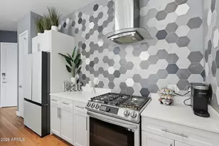 3131 N Central Ave, Phoenix, AZ 85012 - Photo 7