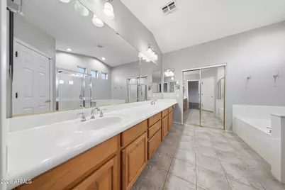 13674 W Holly Street, Goodyear, AZ 85395 - Photo 43