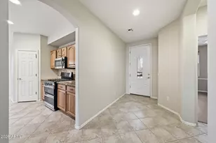 13674 W Holly St, Goodyear, AZ 85395 - Photo 9