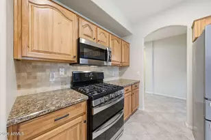 13674 W Holly St, Goodyear, AZ 85395 - Photo 21