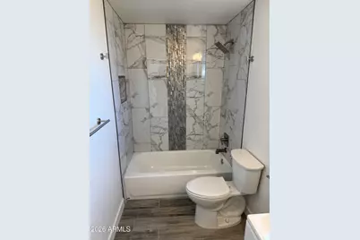3011 W Highland Avenue, Phoenix, AZ 85017 - Photo 11
