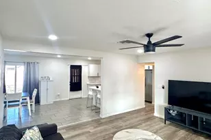 1542 W 5th Pl, Tempe, AZ 85281 - Photo 5