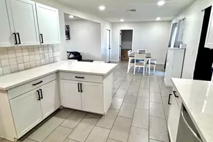 1542 W 5th Pl, Tempe, AZ 85281 - Photo 11