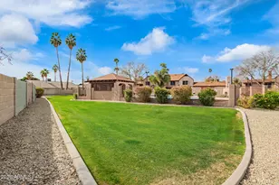 8111 W Wacker Rd, Peoria, AZ 85381 - Photo 27