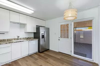 837 N Revere Street #E, Mesa, AZ 85201 - Photo 7