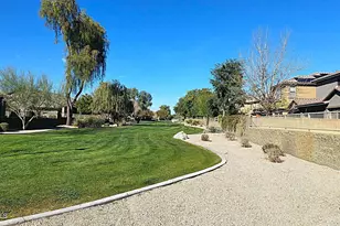 21212 N 38th Pl, Phoenix, AZ 85050 - Photo 31