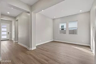 15654 W Voltaire St, Surprise, AZ 85379 - Photo 13