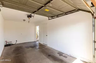 8214 N 21st Dr, Phoenix, AZ 85021 - Photo 23