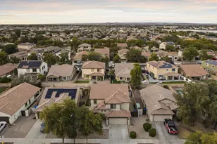 14096 W Larkspur Dr, Surprise, AZ 85379 - Photo 47