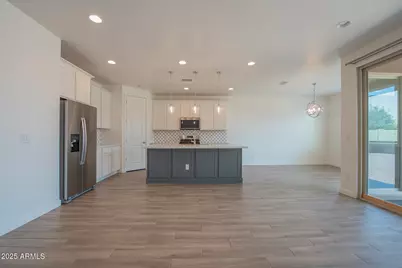 13411 W Lariat Lane, Peoria, AZ 85383 - Photo 3