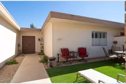 17453 N 106th Avenue, Sun City, AZ 85373 - Photo 3